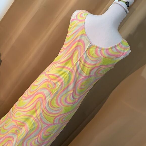 Hand sewn Vintage Summer Dress - Picture 5 of 16